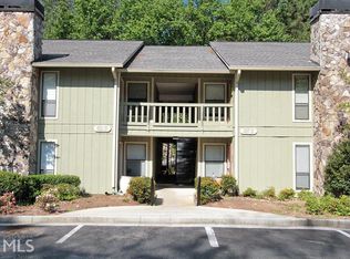 3925 Woodridge Way, Tucker, GA