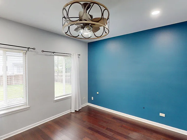 2529 Stonybrook Dr — Photo 7