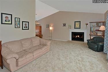 4th image of 28407 Stonegate Cir
