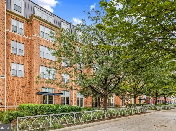 1391 Pennsylvania Ave SE Unit 425, Washington, DC 20003