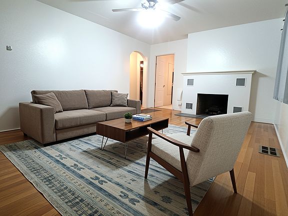 4th image of 1904 Lead Ave SE