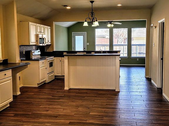 3rd image of 7717 Harbor Dr