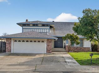 6701 Rancho Adobe Dr, Sacramento, CA 95828