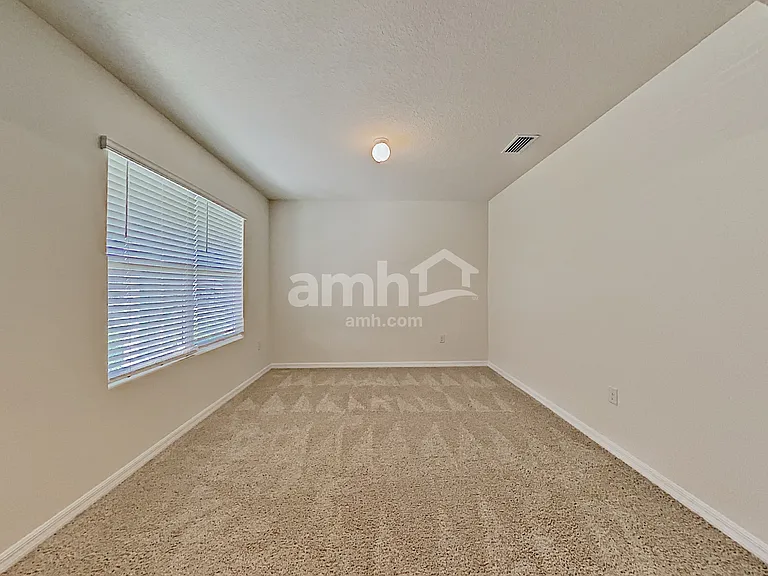 2840 Greenleaf Ter — Photo 13