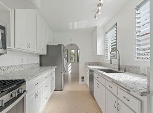 2049 Greenfield Westwood, Los Angeles, CA 90025