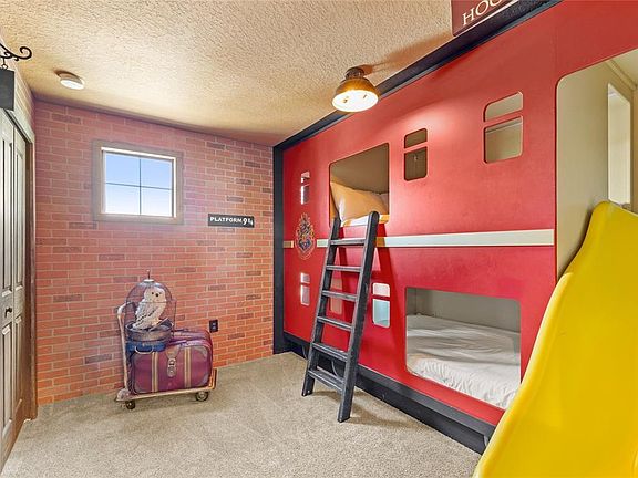 2nd image of 1568 FLANGE DRIVE