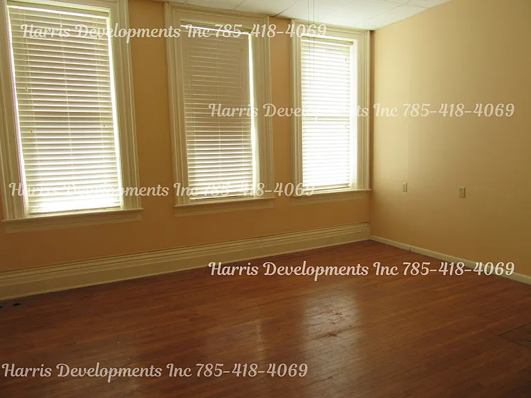 135 S Main St #201 — Photo 11
