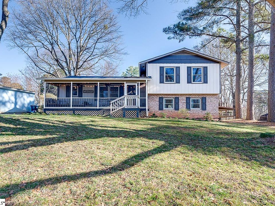 1st image of 512 Sellwood Cir