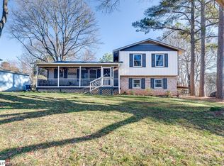 512 Sellwood Cir, Simpsonville, SC 29680