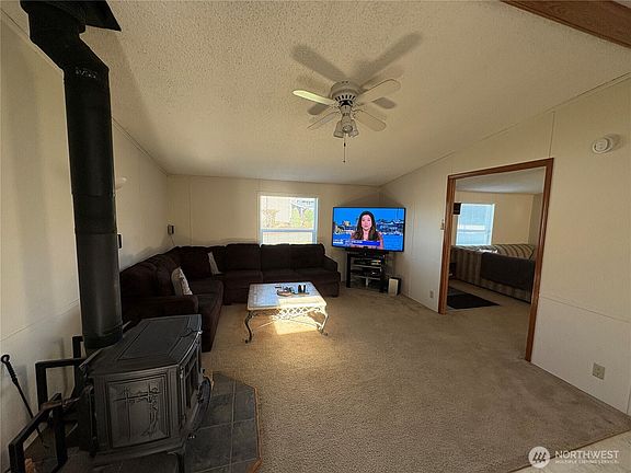3rd image of 26007 NW Circle Street