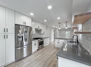 13142 Pelfrey Ln, Fairfax, VA 22033