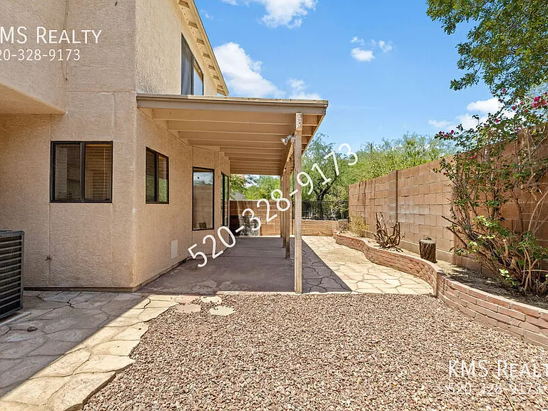 3060 W Country Hill Dr — Photo 24