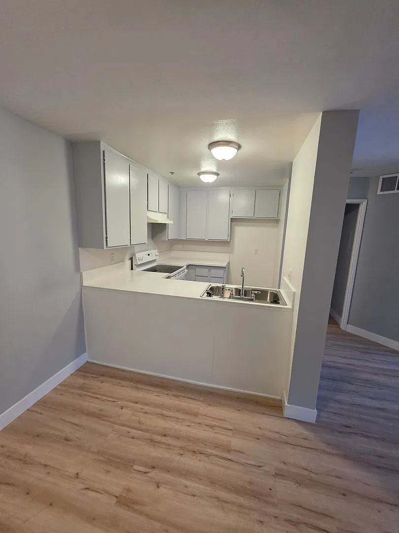 1507 N. Durant Street — Photo 4