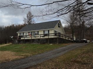 4542 Simmons Rd, Middlesex, NY 14507