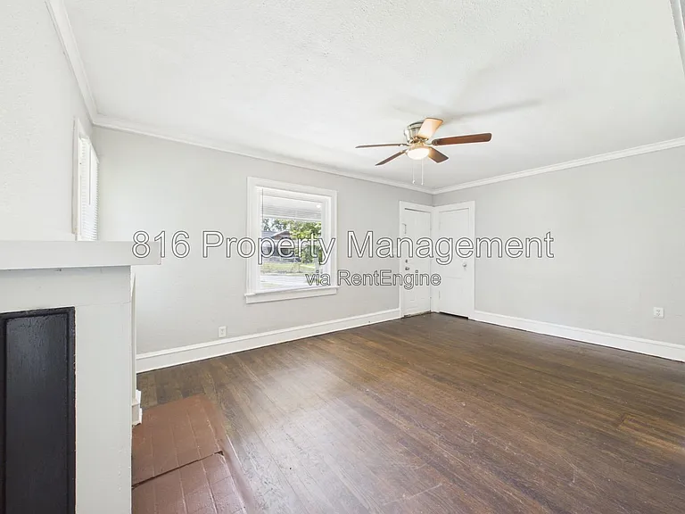 5127 Olive St — Photo 3