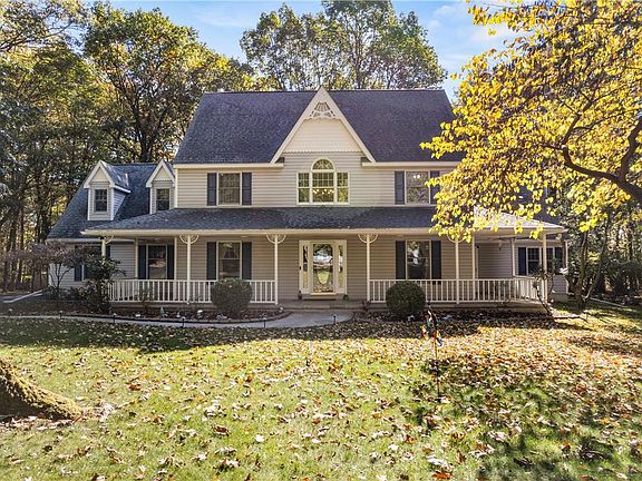 5th image of 431 Ramblewood Dr