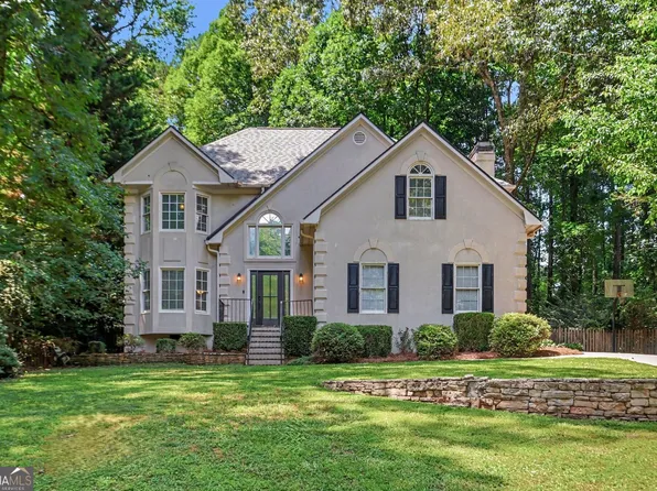 5155 Holly Springs Dr, Douglasville, GA 30135