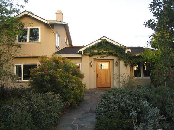 3rd image of 14936 Donner Dr