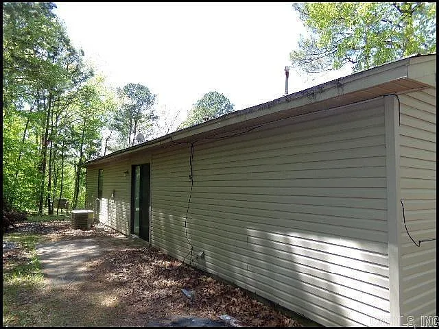 3915 Saint James Ct — Photo 15