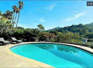 11045 Wrightwood Pl, Studio City, CA 91604