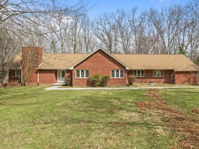 696 Laurel Cir, Crossville, TN, 38555