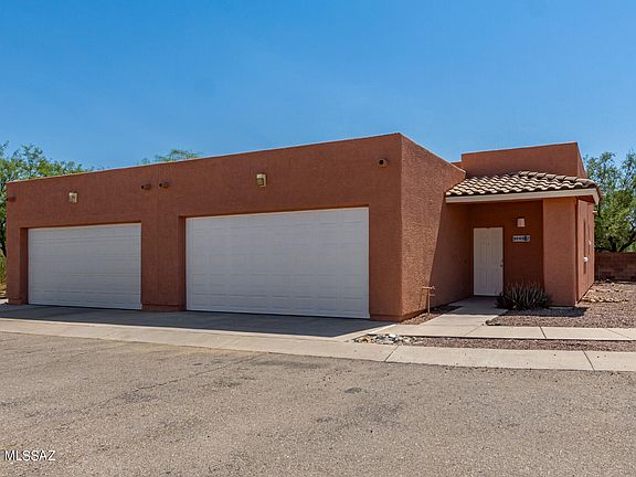 3rd image of 9040 E Spanyard Ct
