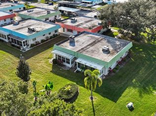 1802 Bedford Ln APT 2, Sun City Center, FL 33573