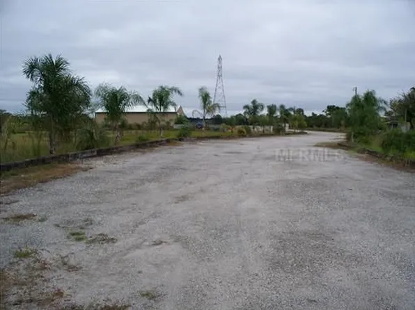 5119 Knights Station Rd, Lakeland, FL 33809