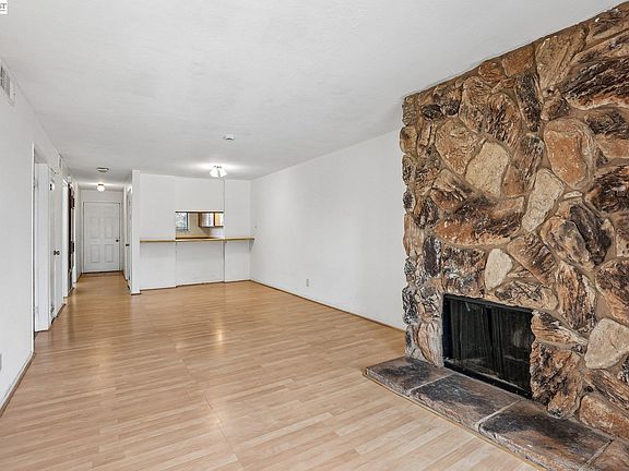 3rd image of 1790 Ellis St APT 34