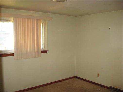 2nd image of 4294 W 180th St