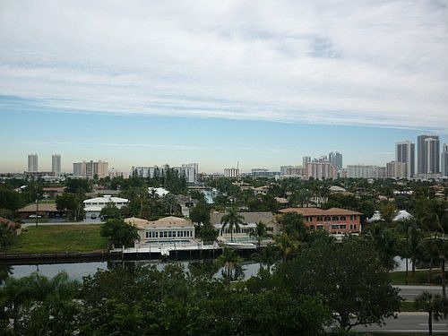 2nd image of 3640 Yacht Club Dr APT 602