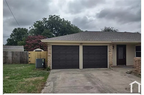 Building Photo - 525 Andenwood Ct
