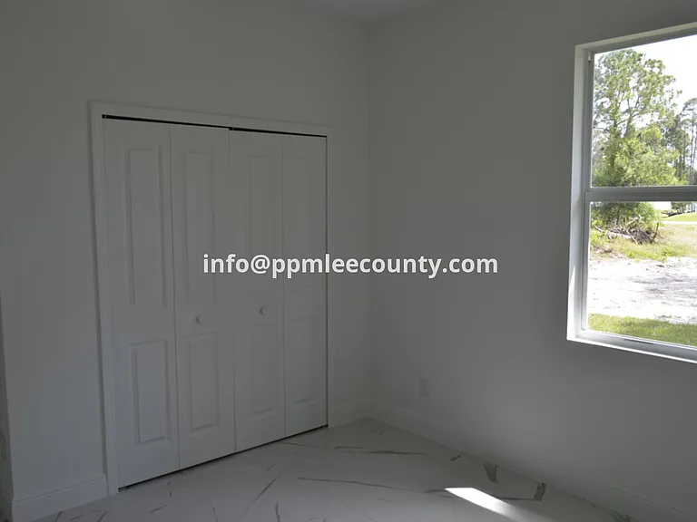 2611 Carol Pl — Photo 17