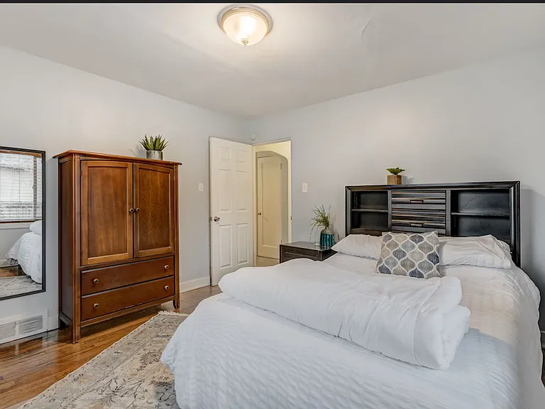 2533 E Buena Ventura St #1 — Photo 20