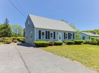 10 Antlers Shore Drive, East Falmouth, MA 02536
