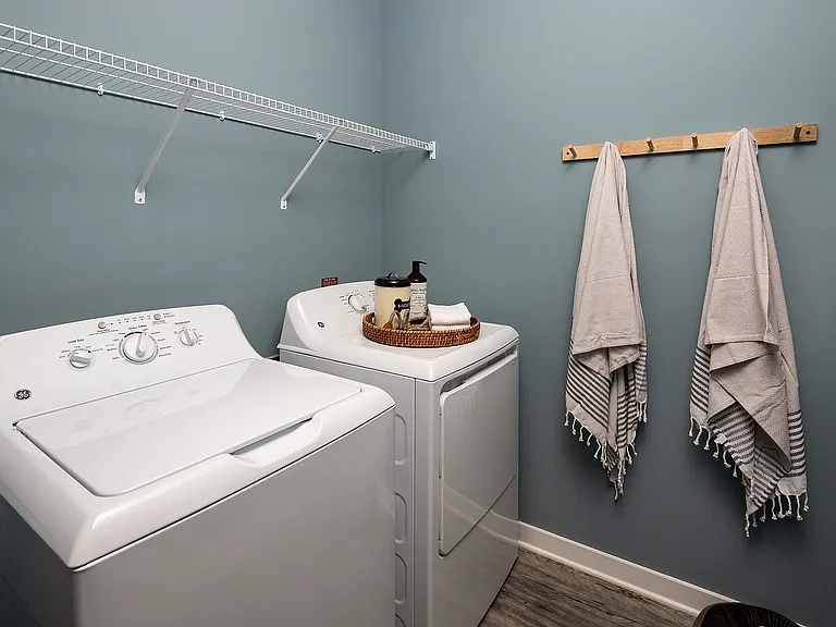 Abberly Royal Creek Apartment Homes — Photo 14