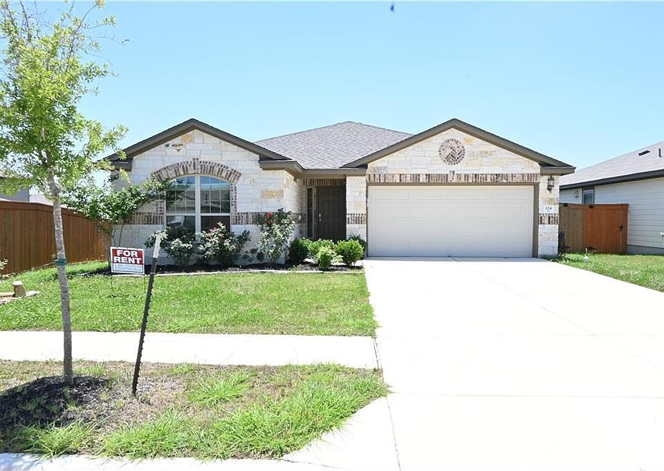 1st image of 124 Gray Wolf Dr