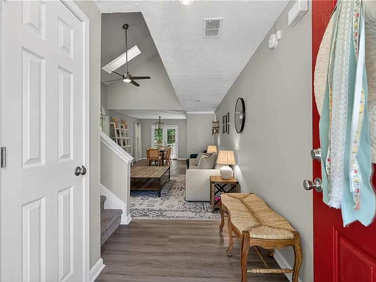 5035 N Bridges Dr — Photo 2