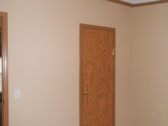 4th image of 5265 Township Road 383 NW