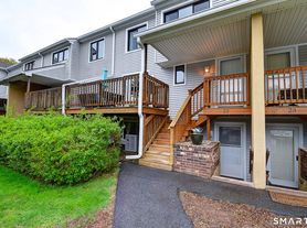 22 Dutton Place Way, Glastonbury, CT