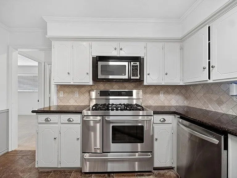 3107 Canyon Creek Dr — Photo 3