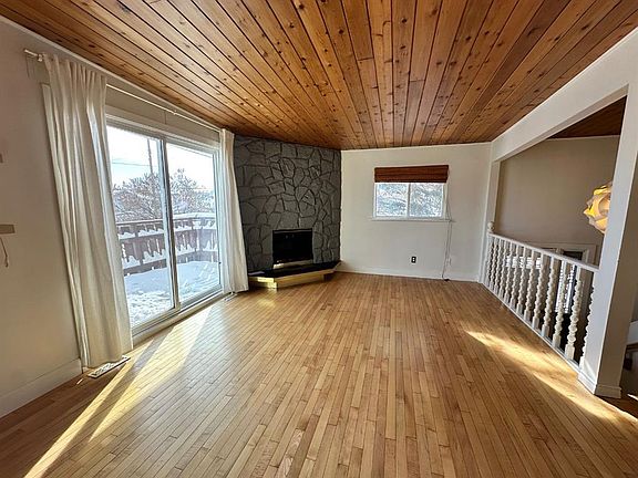 3rd image of 2135 Spiller Rd SE