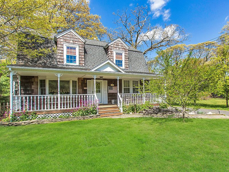 1st image of 98 Snedecor Ave