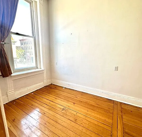 1656 S Throop St #2F — Photo 13