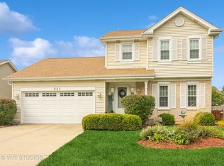 521 Old Country Way, Wauconda, IL 60084