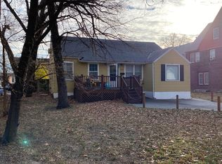 1219 Thurston St, Manhattan, KS 66502
