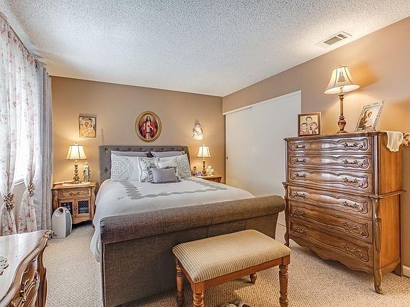 2nd image of 465 Don Marco Ct