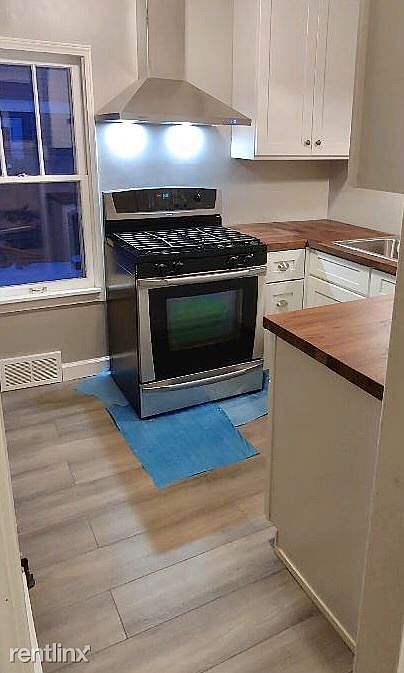 1st image of 5249 38th Ave S