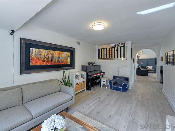5th image of 12060 Cotorro Way