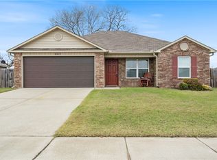 6513 NW Orchard St, Bentonville, AR 72713